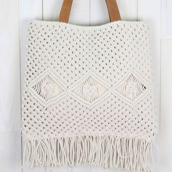 Lovestitch Hand Macrame Diamond Pattern Tote Bag - Picture 1 of 7